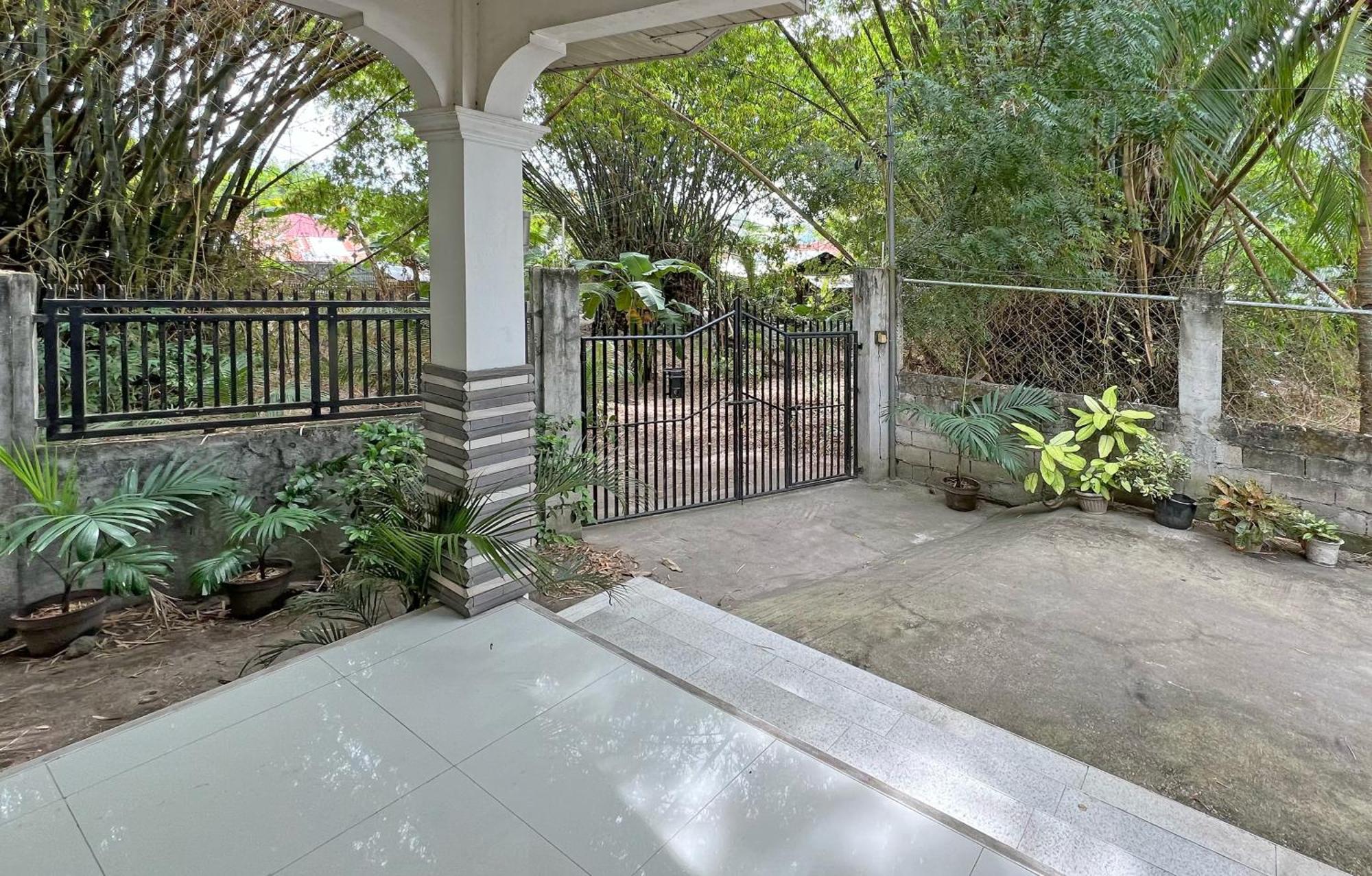 Hanella'S Place Bacong  Exterior foto